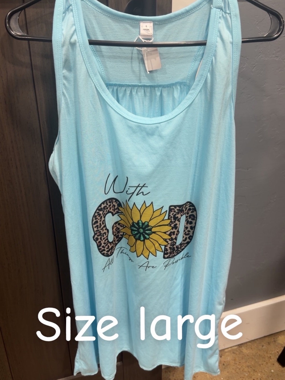 Light Blue Sleeveless Graphic Tank Top with Sunflower Accent